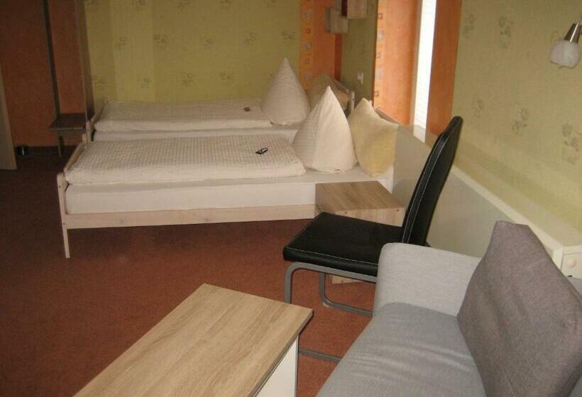 펜션 Schusters Lindenhof