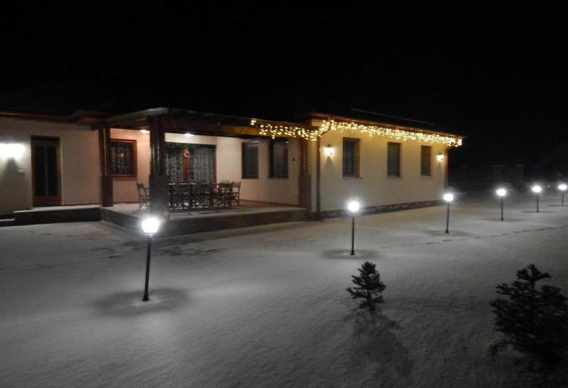 ペンション Szamos Party Vendégház