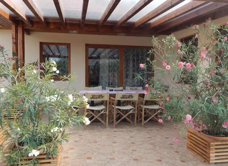 Majatalo Szamos Party Vendégház