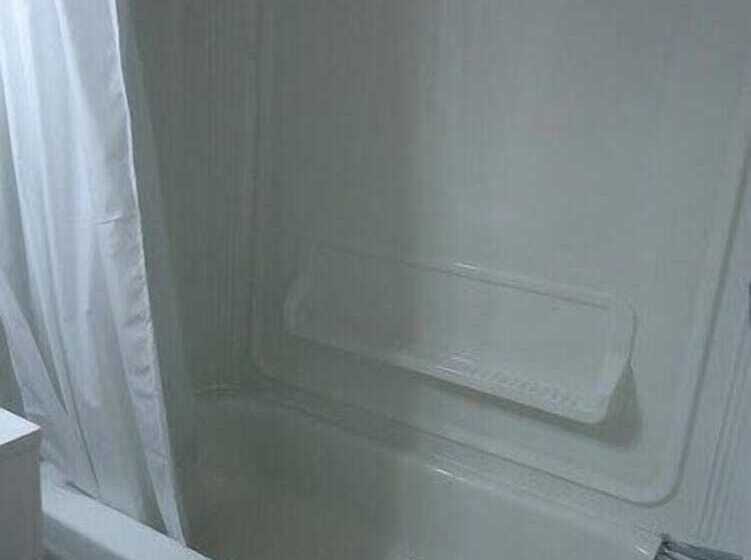 The Village Inn Motel