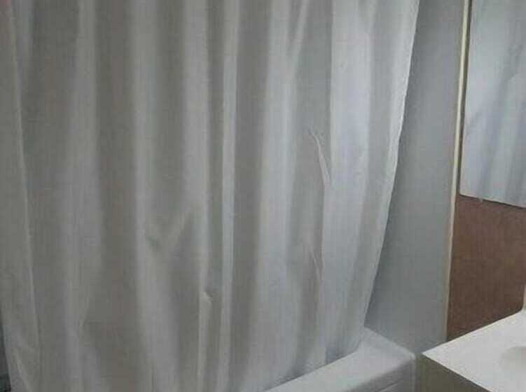 The Village Inn Motel