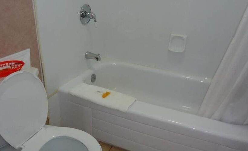 The Village Inn Motel