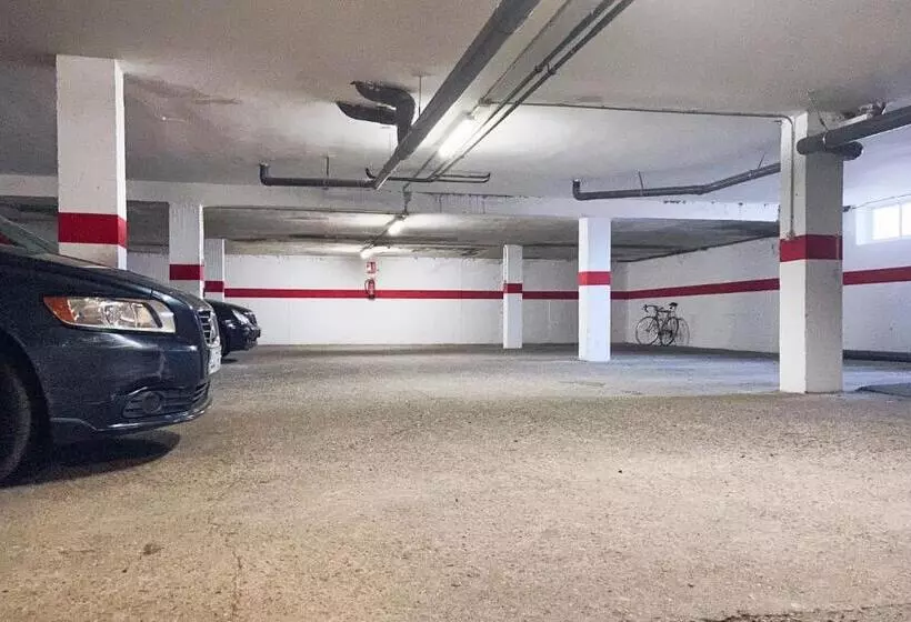 Casablanca Hotel Studios