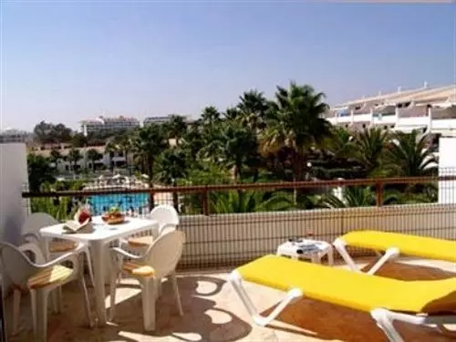 Cheerfulway Vila Alba