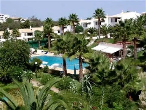 Cheerfulway Vila Alba