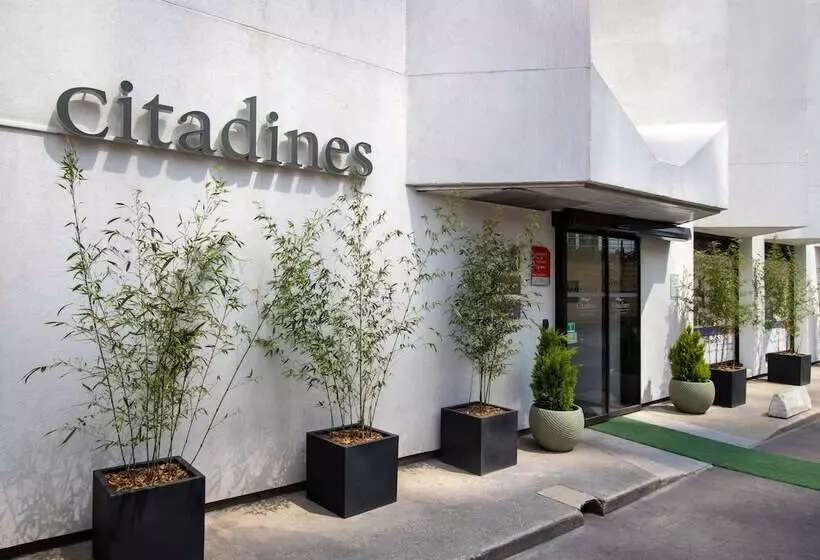 Citadines La Defense Paris