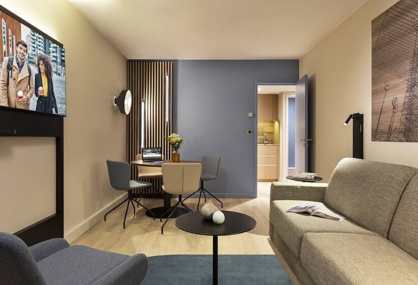 Citadines La Defense Paris