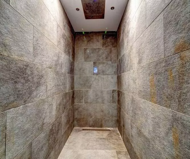 Grand Hotel Murgavets