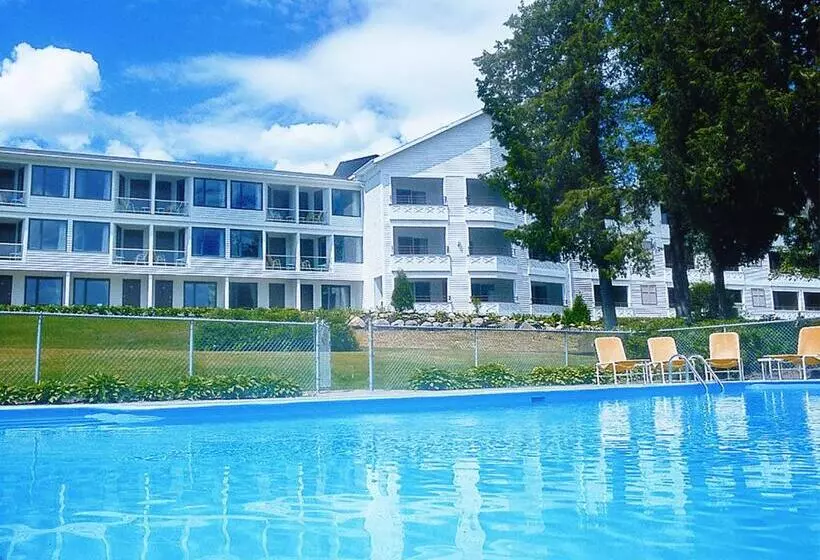 ホテル Auberge Des 3 Canards