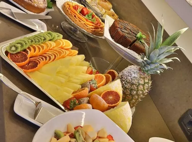 Отель Best Western Plus Tigullio Royal