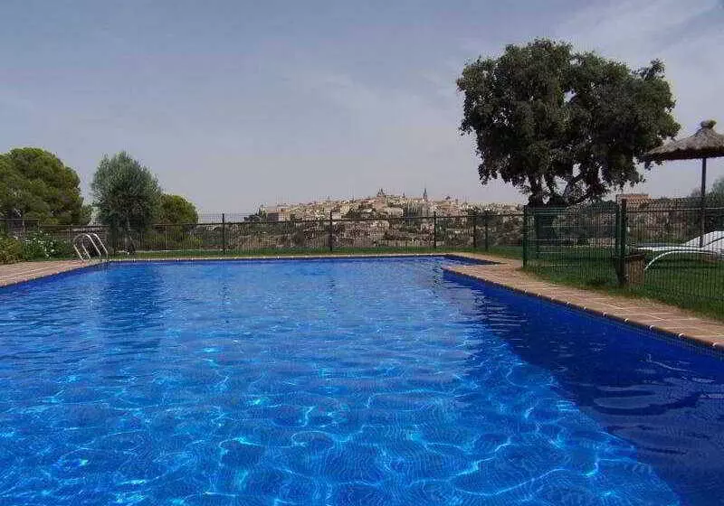 هتل Cigarral El Bosque