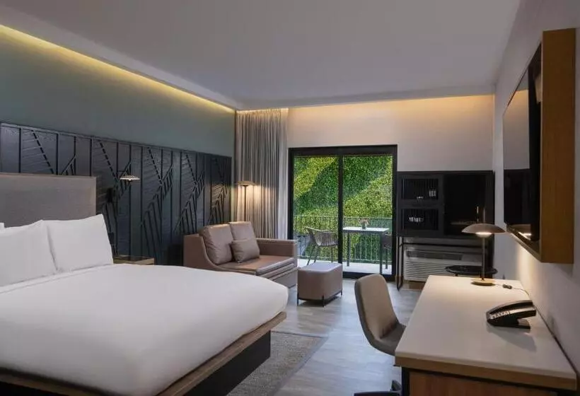 هتل Courtyard By Marriott Santo Domingo