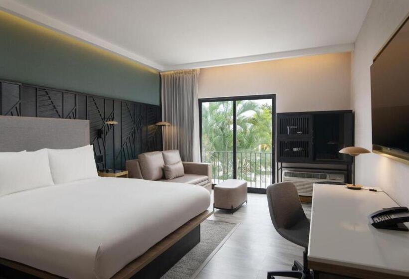 هتل Courtyard By Marriott Santo Domingo