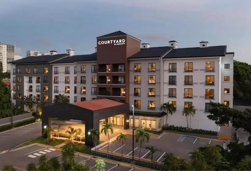 هتل Courtyard By Marriott Santo Domingo