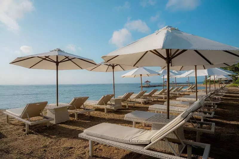 Hotel Griya Santrian A Beach Resort