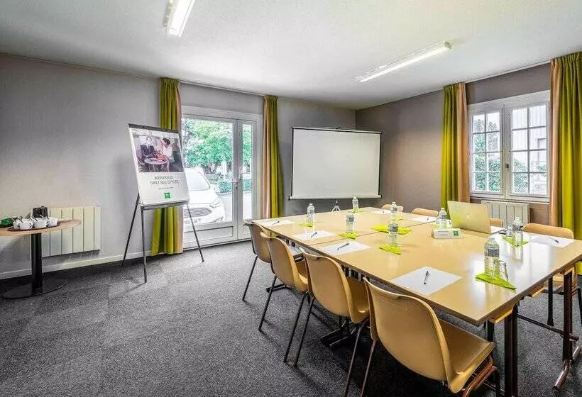 Отель Ibis Styles Saint Brieuc Plerin