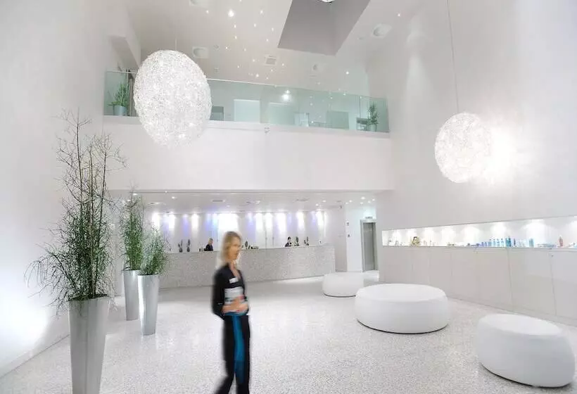 هتل Riviera   Terme & Wellness Lifeclass