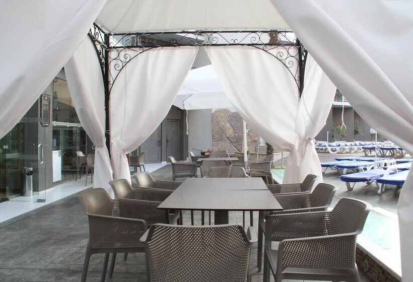 هتل Smartline Meridian