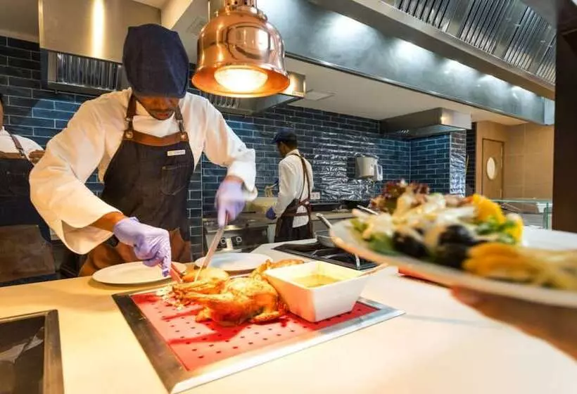 Parque Nereida Suites