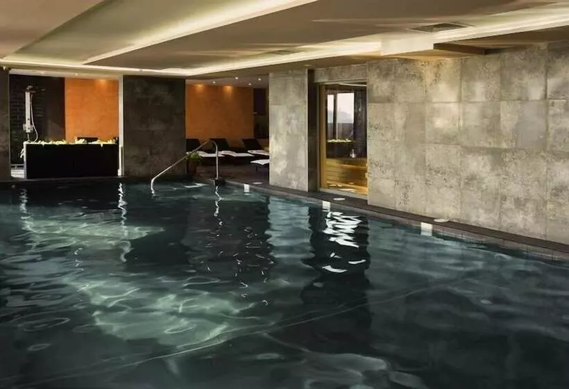 Sirius Beach Hotel & Spa