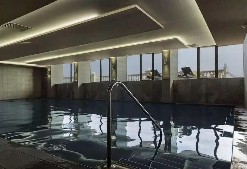 Sirius Beach Hotel & Spa