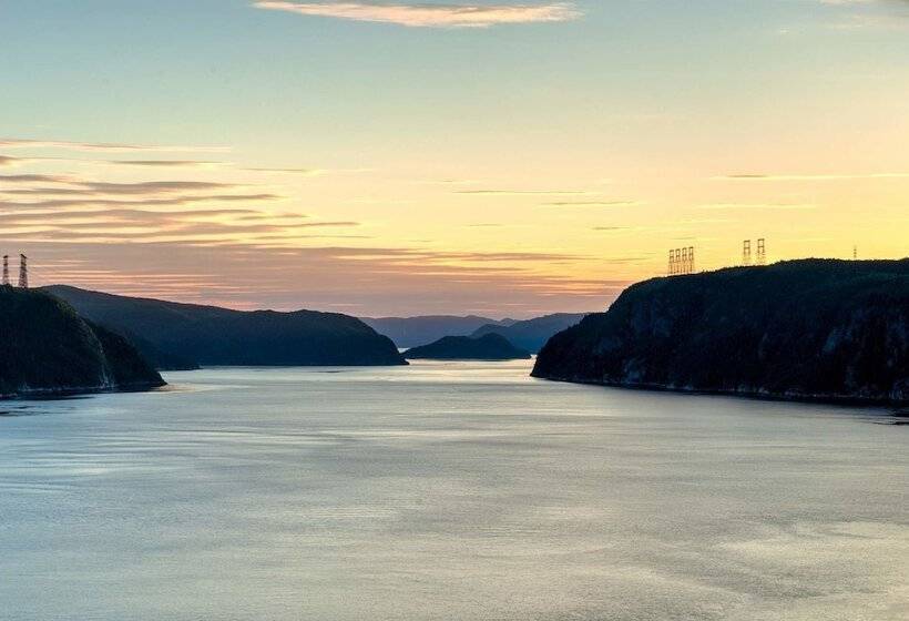 فندق صغير Au Sommet Du Fjord