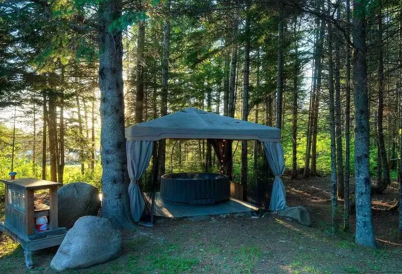 Retkeilymaja Au Sommet Du Fjord