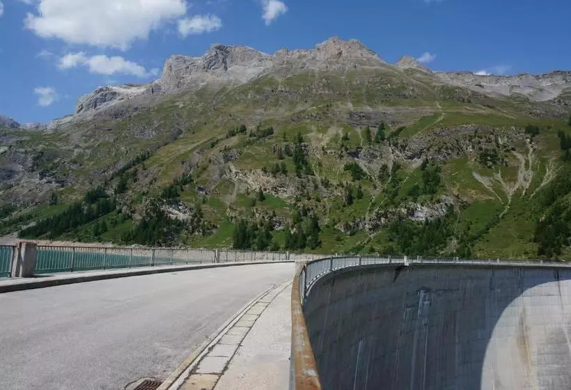 ベッドアンドブレックファースト Bnb La Sittelle