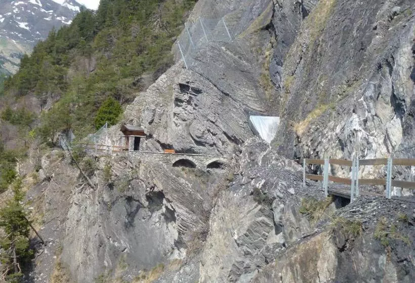 ベッドアンドブレックファースト Bnb La Sittelle