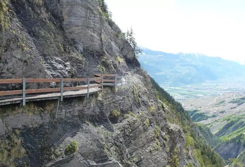 ベッドアンドブレックファースト Bnb La Sittelle