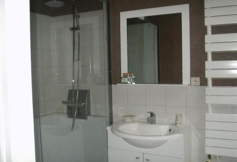 Bed and Breakfast Chambres D Hôtes   Domaine Des Perrières