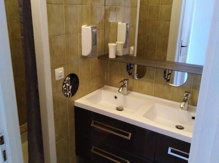 مبيت وإفطار Chambres D Hôtes L Adalie