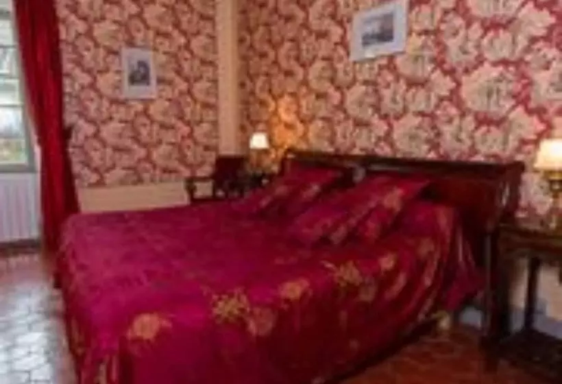 Aamiaismajoitus (B&B) Chateau D Agel