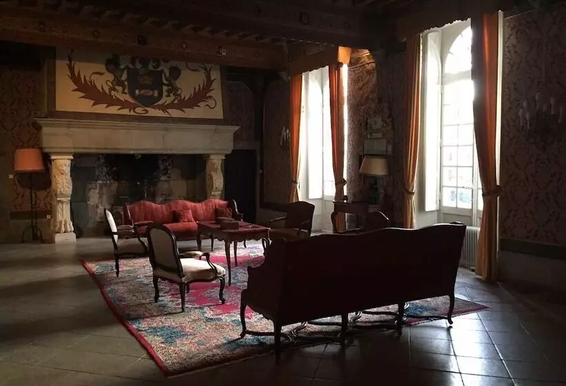 Aamiaismajoitus (B&B) Chateau D Agel