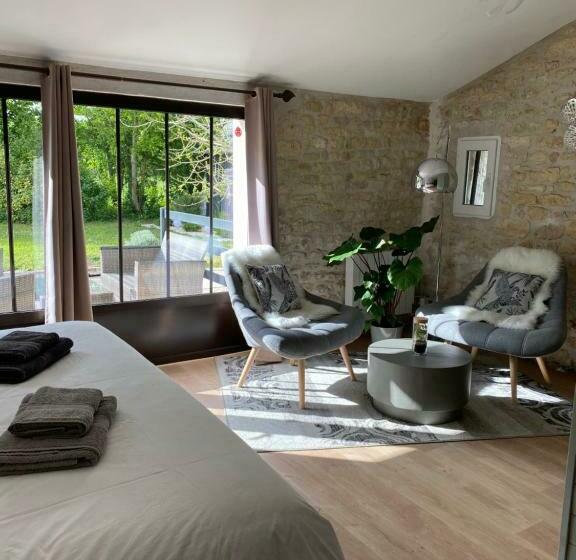 민박 La Chaumeauniere