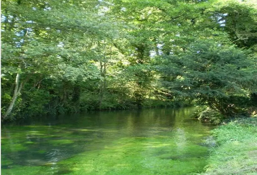 Aamiaismajoitus (B&B) Le Moulin Fleuri Du Petit Appeville