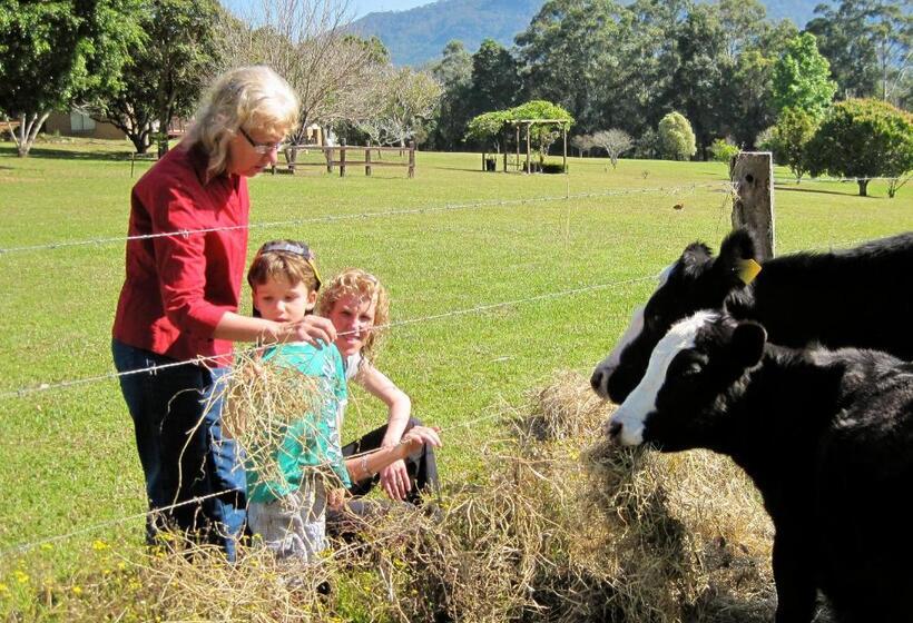 צימר Yarrahapinni Homestead
