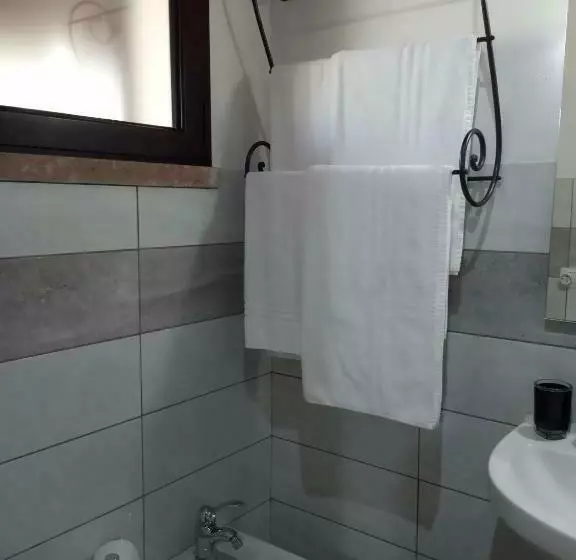 هتل Agriturismo Pedru Caddu