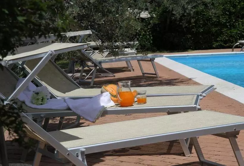 ホテル Agriturismo Santo Stefano
