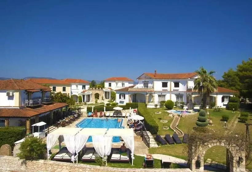 هتل Anagenessis Village