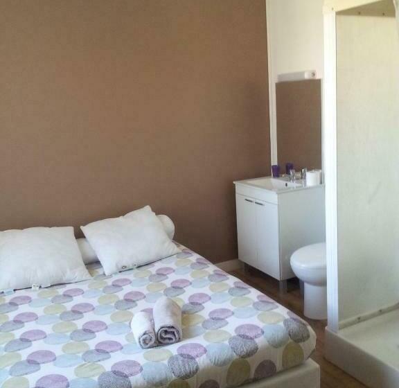 בית מלון כפרי Auberge Bella Riva