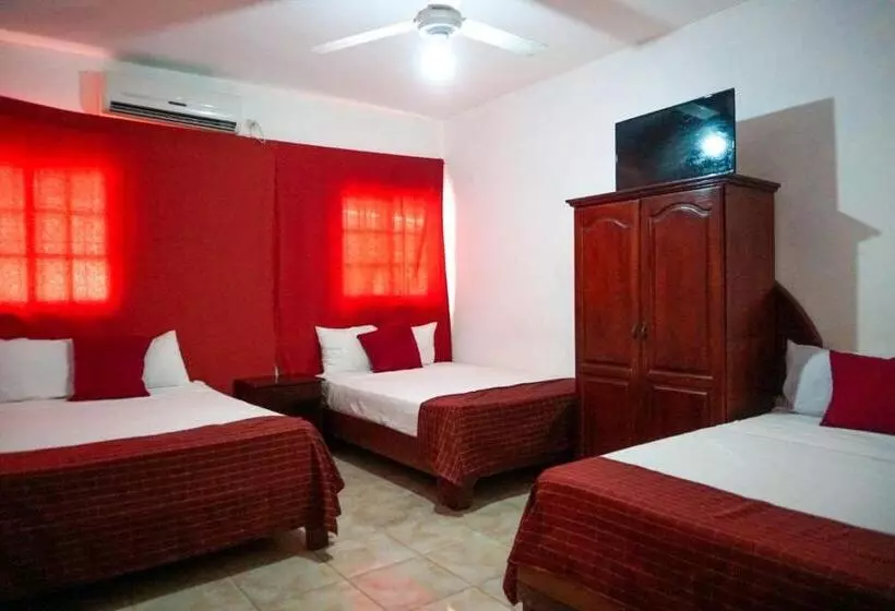 Hotelli Nuevo Amanecer