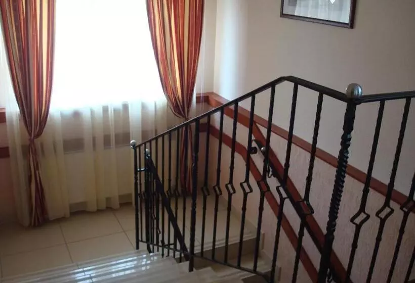 Major Hotel és Palóc Apartmanház
