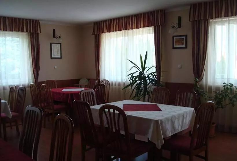 Major Hotel és Palóc Apartmanház