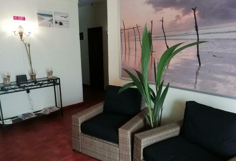 Pensão A Toca Do Grilo