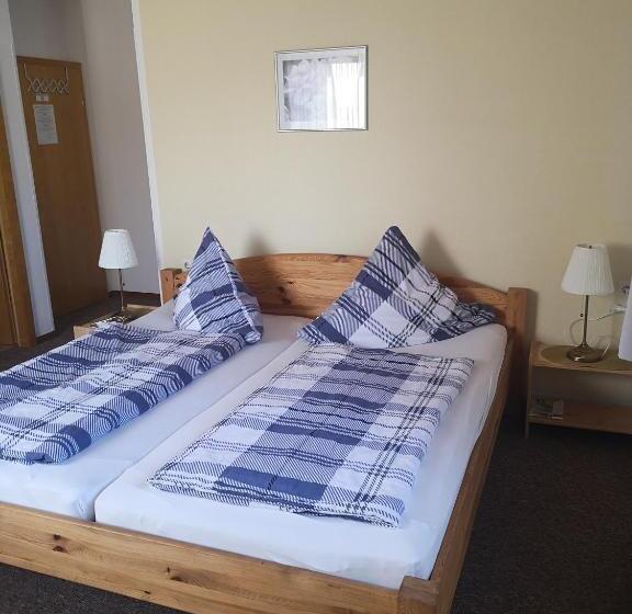 Pensão Gasthaus Zur Krone