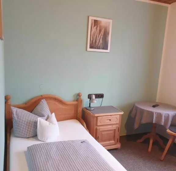 Pension Zum Krug, Messe München