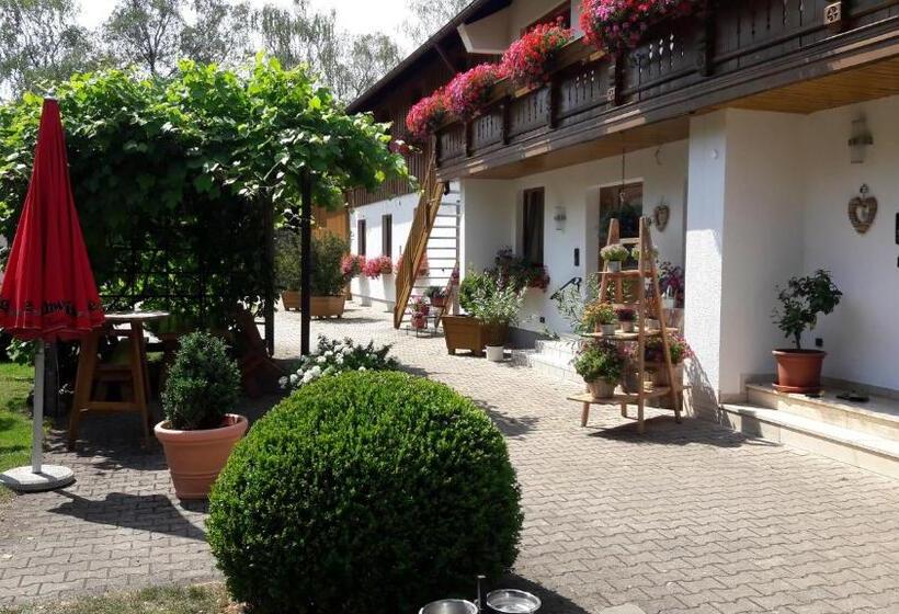 Pension Zum Krug, Messe München