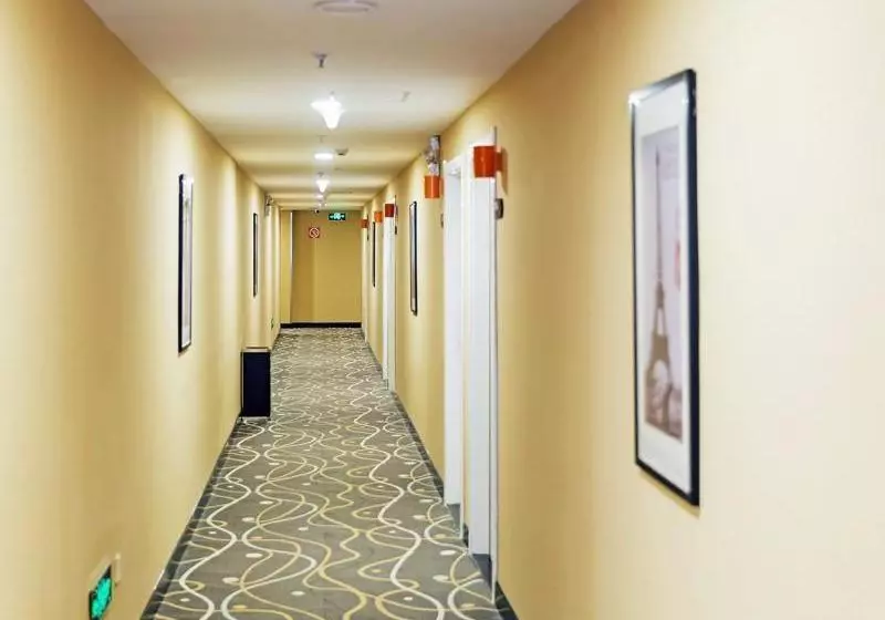 ホテル 7days Premium Xiamen Airport Xianglu Branch