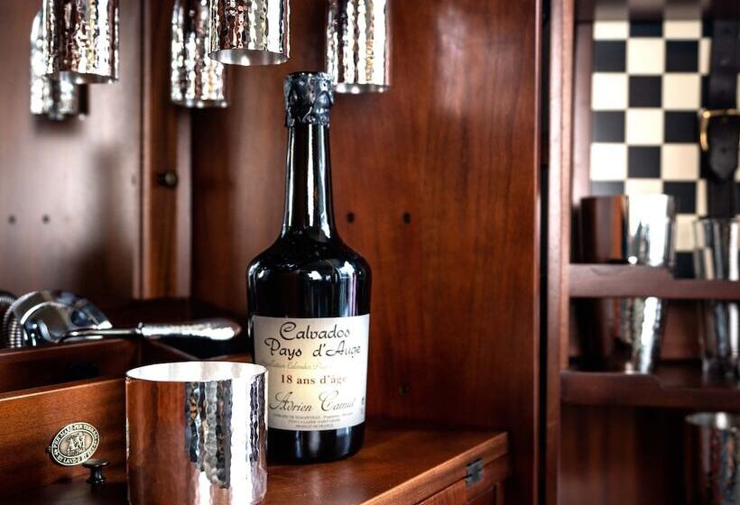 酒店 Hôtel Saint Delis La Maison Du Peintre Relais & Châteaux